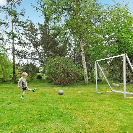 Two-bedroom Holiday In Vaeggerlose 26 Casa vacanze Bøtø By